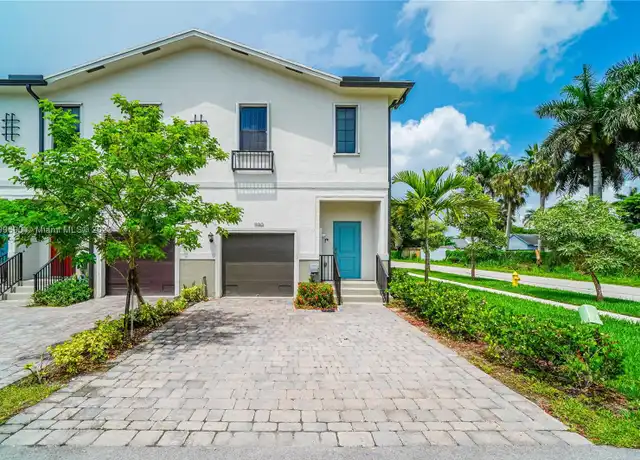 Property at 1100 SW 7th Ct, Homestead, FL, 33034, 3 beds, 3 baths, [object Object]