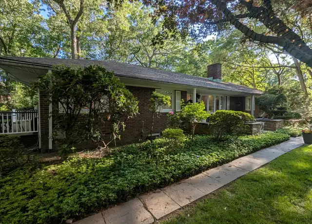Property at 28 Brookfield Rd, Northport, NY, 11768, 3 beds, 2 baths, [object Object]