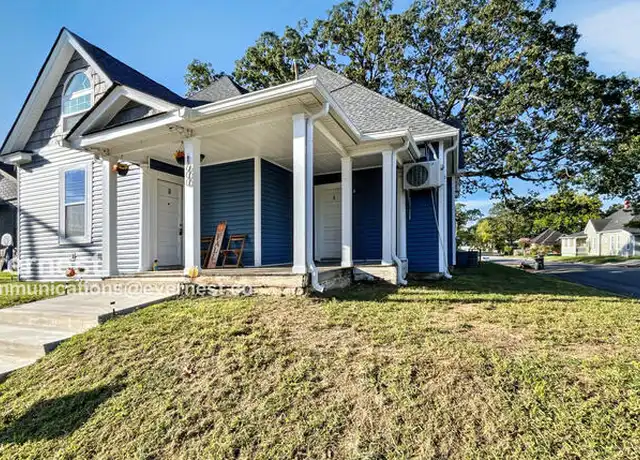 Property at 1600 E 12th St Unit a, Chattanooga, TN, 37404, 2 beds, 1 bath, [object Object]