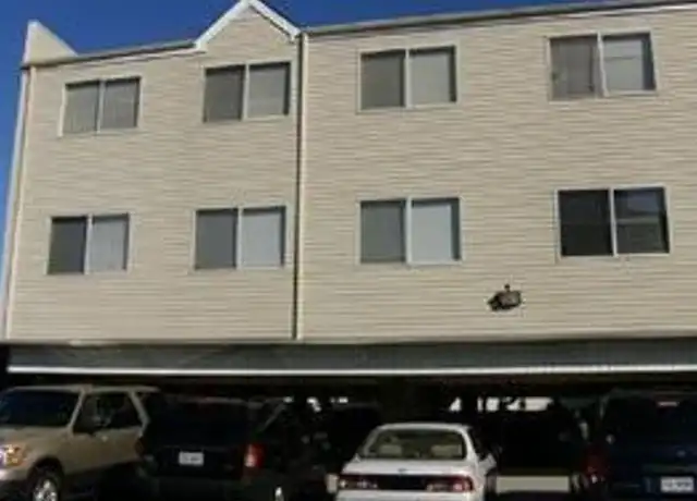 Property at 2308 Kleen St Unit 202, Virginia Beach, VA, 23451, 2 beds, 1 bath, [object Object]