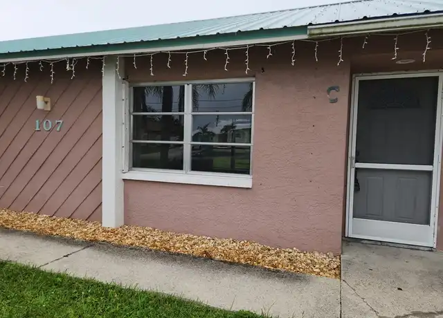 Property at 107 SE 16th Ter Unit C, Cape Coral, FL, 33990, 2 beds, 1 bath, [object Object]