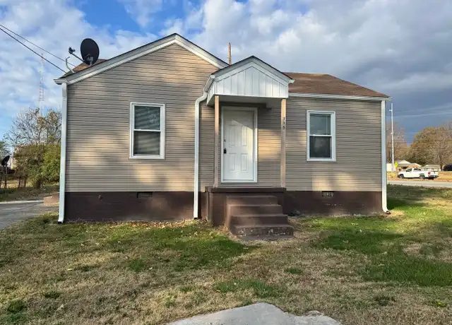 Property at 715 McPherson St, Greensboro, NC, 27405, 2 beds, 1 bath, [object Object]