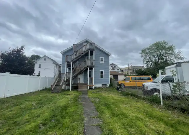 Property at 305 Willow St Unit R1, Scranton, PA, 18505, 2 beds, 1 bath, [object Object]