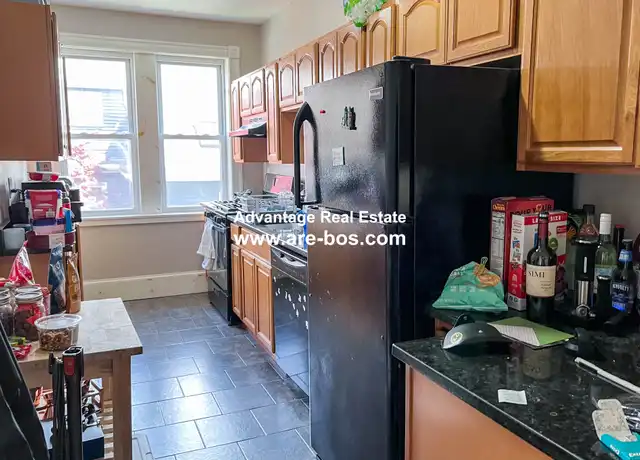Property at 27 Lanark Rd Unit 12, Boston, MA, 02135, 2 beds, 1 bath, [object Object]