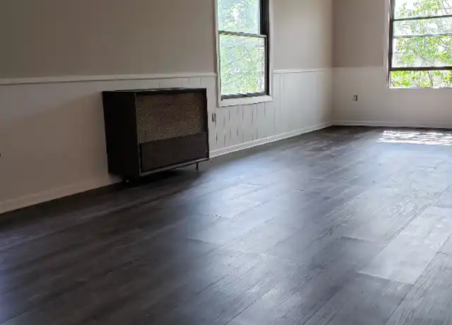 Property at 123 N Walnut St, Chaska, MN, 55318, 0 beds, 1 bath, [object Object]