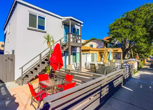 Property at 810 Island Ct Unit 810, San Diego, CA, 92109, 1 bed, 1 bath, [object Object]