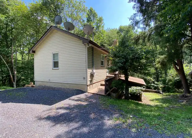Property at 13359 Catoctin Hollow Rd Unit A, Thurmont, MD, 21788, 2 beds, 1 bath, [object Object]