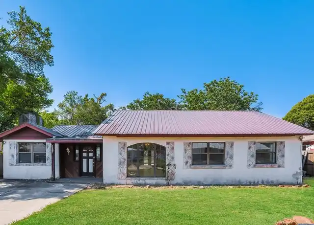 Property at 2207 Diana Dr, Palatka, FL, 32177, 4 beds, 2 baths, [object Object]