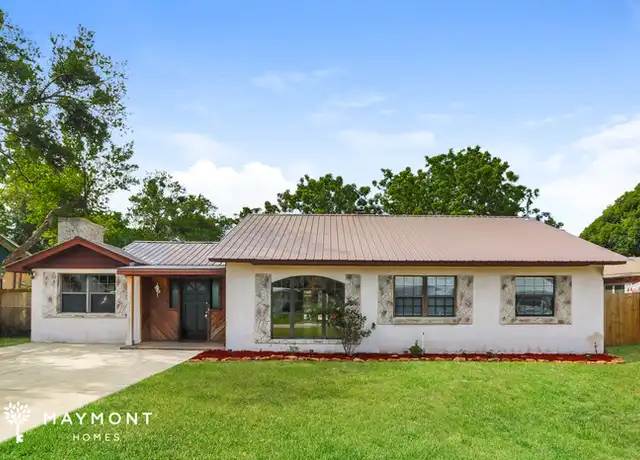 Property at 2207 Diana Dr, Palatka, FL, 32177, 4 beds, 2 baths, [object Object]