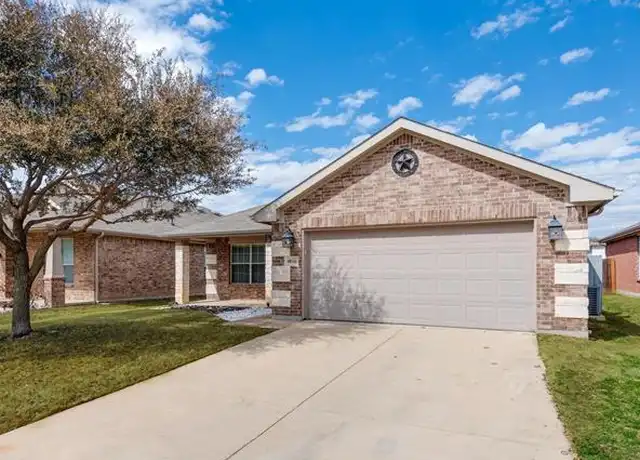 Property at 4816 Blue Top Dr, Fort Worth, TX, 76179, 3 beds, 2 baths, [object Object]