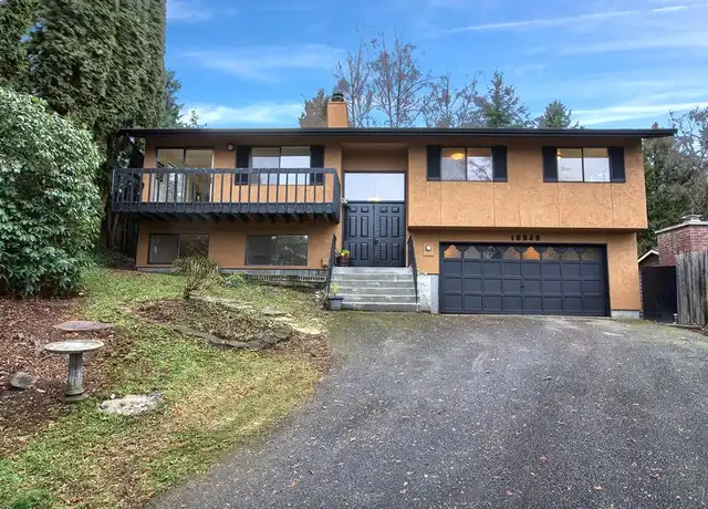 Property at 10045 39th Ave NE, Seattle, WA, 98125, 4 beds, 2.5 baths, [object Object]