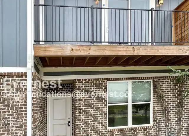 Property at 1067 Montague Pl, Chattanooga, TN, 37408, 4 beds, 5 baths, [object Object]