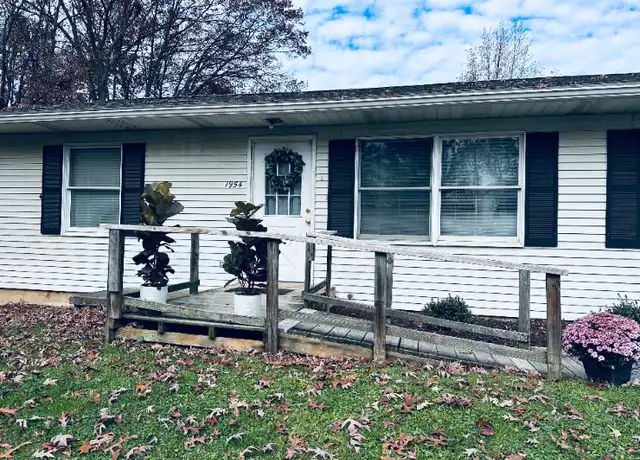 Property at 1954 Weaver St Unit 1954, State College, PA, 16803, 3 beds, 2 baths, [object Object]