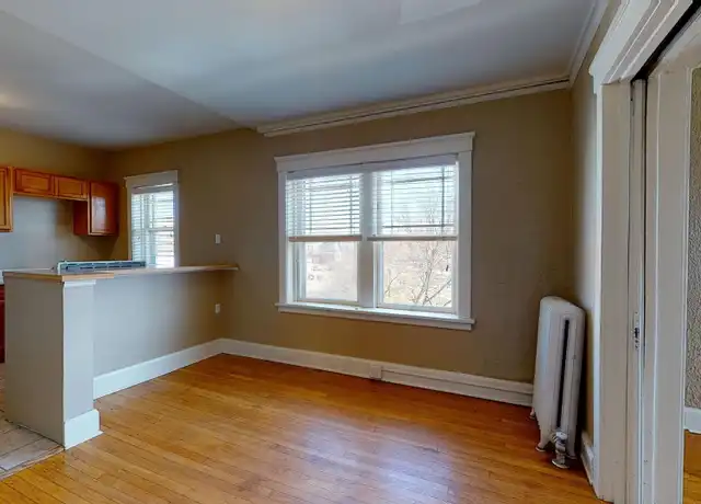 Property at 3301 Dewey Ave Unit 3, Omaha, NE, 68105, 1 bed, 1 bath, [object Object]