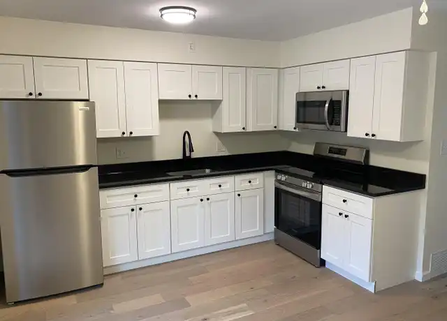 Property at 101 Saint Johns Rd, Weirton, WV, 26062, 2 beds, 1.5 baths, [object Object]