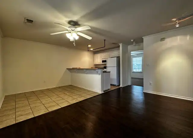 Property at 1808 S 12th St Unit 1824 B, Waco, TX, 76706, 1 bed, 1 bath, [object Object]