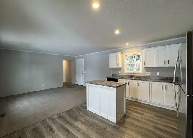 Property at 36 Canary Hill Dr Unit 293, Orion Township, MI, 48359, 3 beds, 2 baths, [object Object]