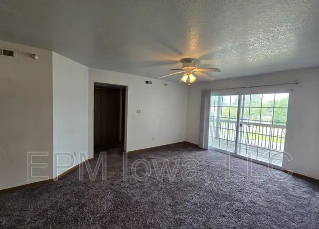 Property at 611 Johnson St Unit 8, Waterloo, IA, 50702, 2 beds, 1 bath, [object Object]