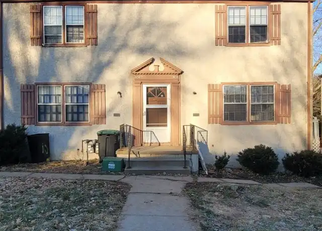 Property at 808 N 47th St, Omaha, NE, 68132, 2 beds, 1 bath, [object Object]