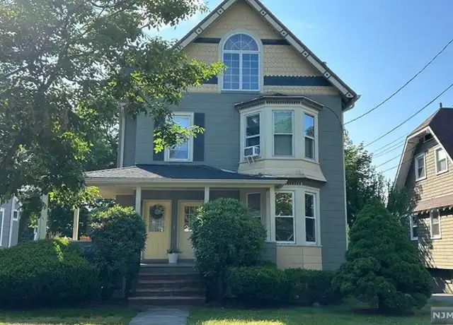 Property at 209 Ashland Ave Unit 1, Bloomfield, NJ, 07003, 1 bed, 1 bath, [object Object]