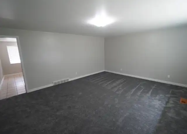 Property at 4402 Jefferson Ave, Ogden, UT, 84403, 4 beds, 2 baths, [object Object]