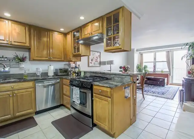 Property at 151 Tremont St Unit 22U, Boston, MA, 02111, 1 bed, 1 bath, [object Object]
