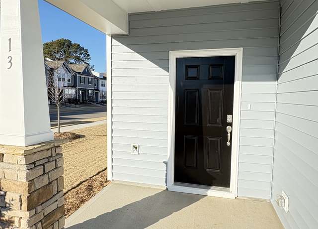 Photo of 13 Lavender Ln, Clayton, NC 27520