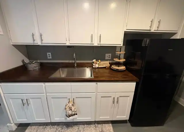 Property at 1001 N Graycroft Ave, Madison, TN, 37115, 1 bed, 1 bath, [object Object]
