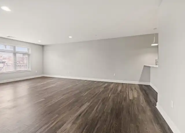 Property at Reserve At Park South - 85 Dana Ave, Albany, NY, 12208, 1 bed, 1 bath, [object Object]