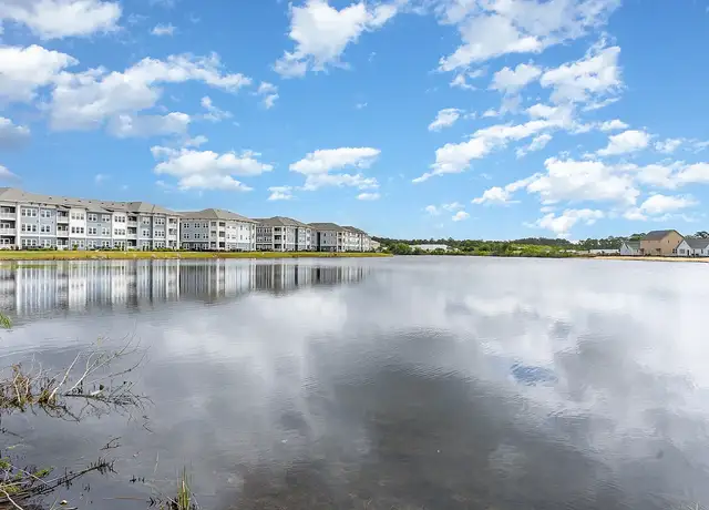 Photo of 915 Brentmoor Dr, Myrtle Beach, SC 29579