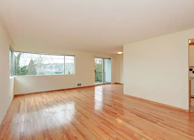 Property at 52 W Etruria St Unit 203, Seattle, WA, 98119, 2 beds, 2 baths, [object Object]