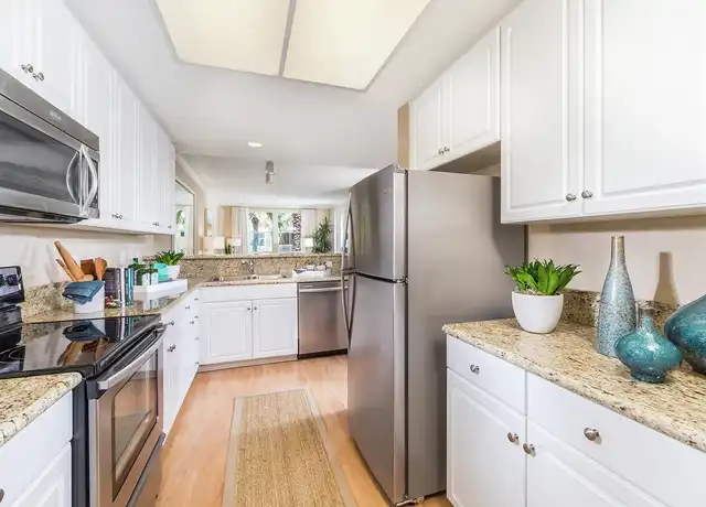 Property at La Jolla Palms Apartment Homes - 3535 Lebon Dr, San Diego, CA, 92122, 1 bed, 1 bath, [object Object]