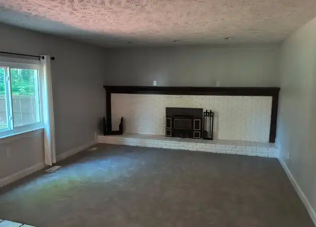 Property at 6455 Carter Blvd, Mentor, OH, 44060, 4 beds, 2.5 baths, [object Object]