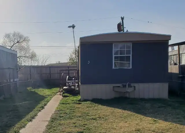Property at 2504 SW Jefferson Ave Unit 3, Lawton, OK, 73505, 2 beds, 1 bath, [object Object]