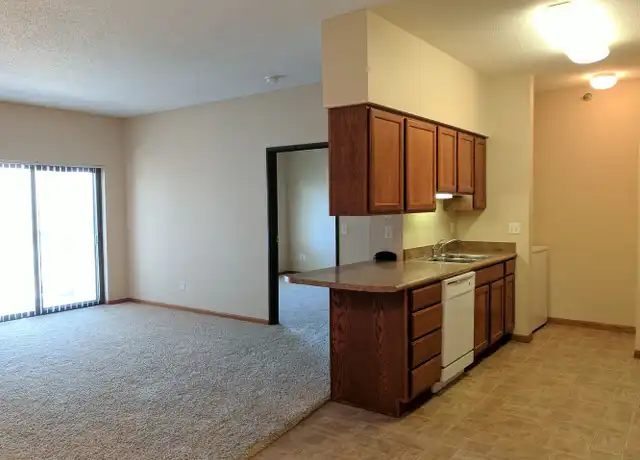 Property at 1142 17th St N, Fargo, ND, 58102, 2 beds, 2 baths, [object Object]