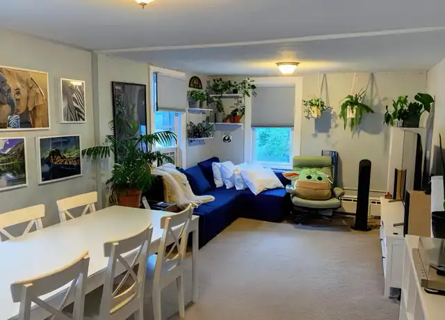 Property at 7 Oak St, Middletown, CT, 06457, 1 bed, 1 bath, [object Object]