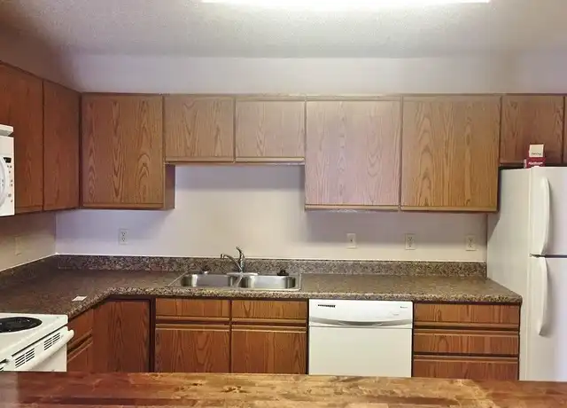 Property at Southern Cross - 809 E Minnesota St, Rapid City, SD, 57701, 2-3 beds, 1-2 bath, [object Object]