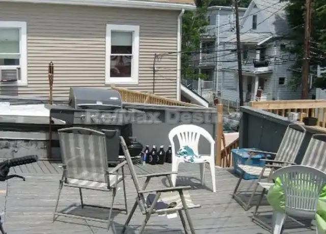 Property at 4 Porter St, Somerville, MA, 02143, 3 beds, 1 bath, [object Object]