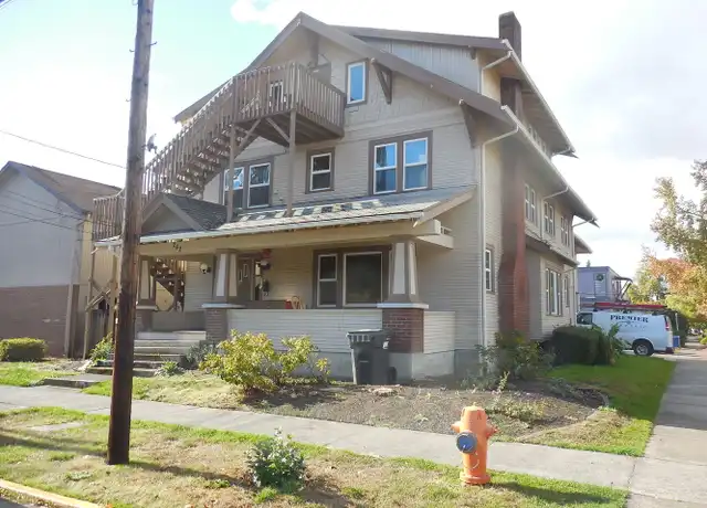 Property at 242 NW 15th St #12, Corvallis, OR, 97330, 1 bed, 1 bath, [object Object]