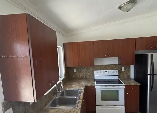 Property at 14010 SW 281st Ter #14010, Homestead, FL, 33033, 3 beds, 2 baths, [object Object]