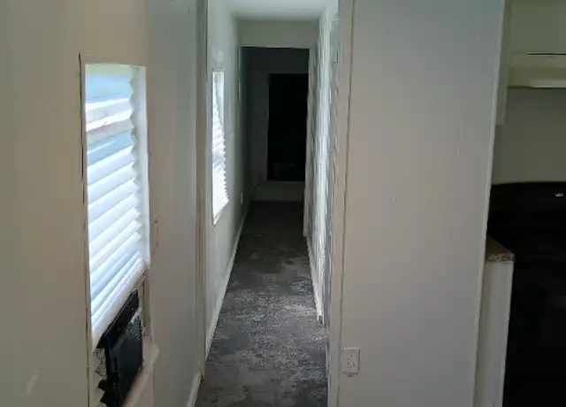 Property at 213 NW Deer Run Gln, Lake City, FL, 32055, 3 beds, 1 bath, [object Object]