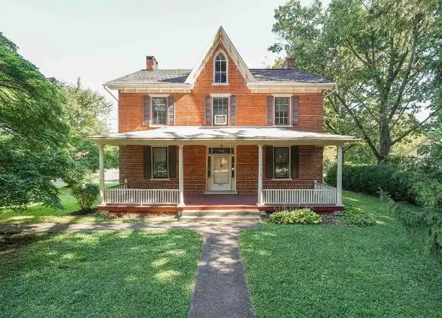 Property at 3185 Lincoln Hwy E, Paradise, PA, 17562, 4 beds, 2 baths, [object Object]