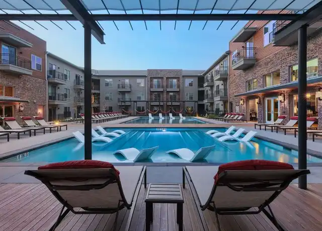 Property at 836 S Good Latimer Expy Unit S2-10, Dallas, TX, 75226, 0 beds, 1 bath, [object Object]