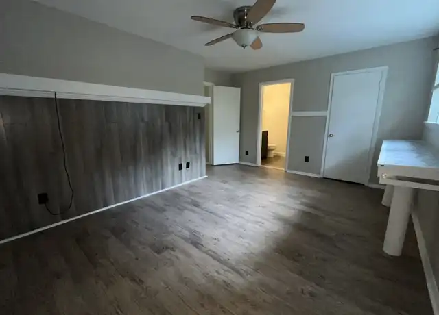 Property at 1212 Schaub Dr Unit I, Raleigh, NC, 27606, 2 beds, 1.5 baths, [object Object]
