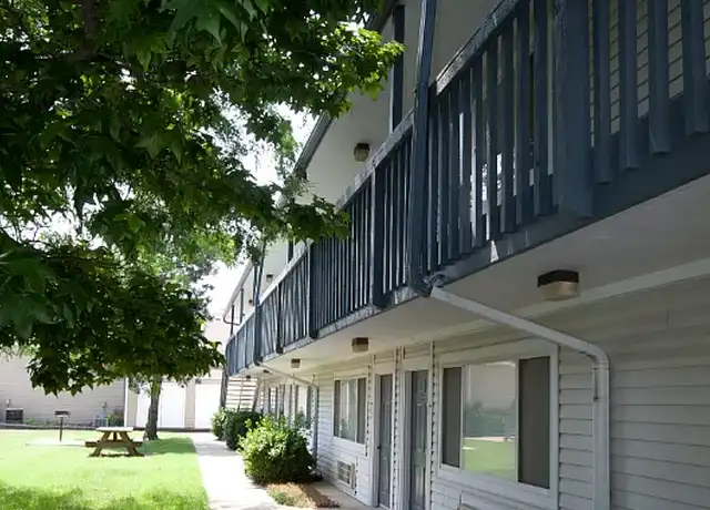 Property at Pawnee Park - 2404 W Pawnee St, Wichita, KS, 67213, 1 bed, 1 bath, [object Object]