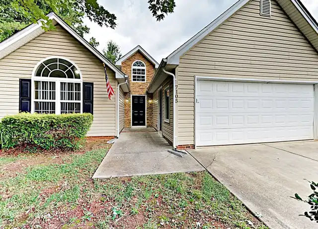 Property at 7105 Angela Marie Ct, Charlotte, NC, 28215, 3 beds, 2 baths, [object Object]