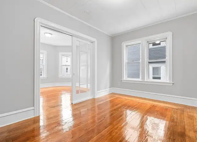 Property at 570 William St Unit 1, Fall River, MA, 02721, 3 beds, 1 bath, [object Object]