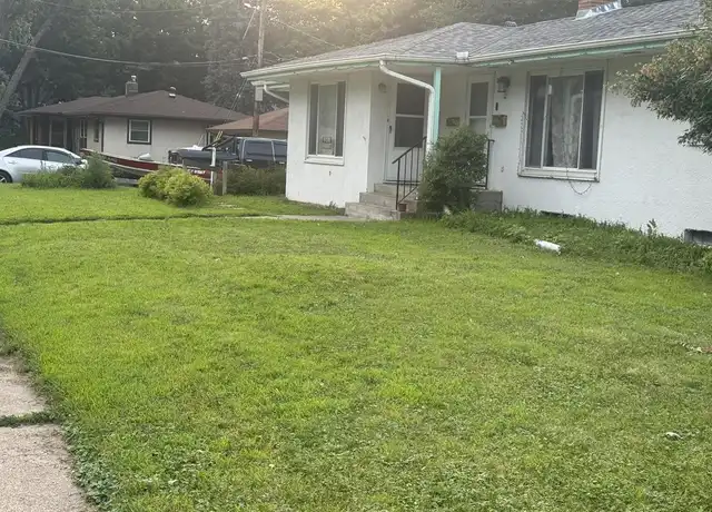 Property at 1379 Idaho Ave E, St Paul, MN, 55106, 2 beds, 1 bath, [object Object]