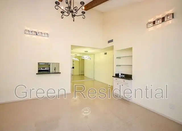 Property at 1100 Augusta Dr #60, Houston, TX, 77057, 2 beds, 1 bath, [object Object]