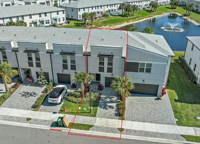 Property at 5646 Enclave Dr, Mangonia Park, FL, 33407, 3 beds, 2.5 baths, [object Object]